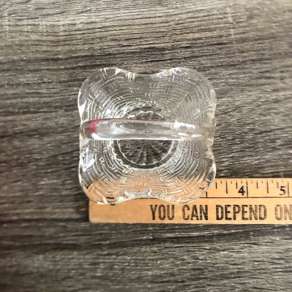 Vtg Miniature Basketweave Glass Basket - Picture 10 of 14